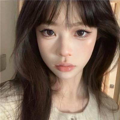 六岁皇子被偷听心声父皇你别退位